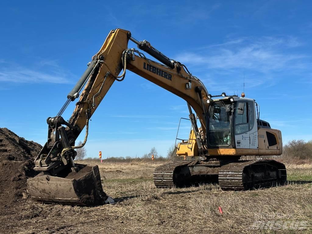Liebherr R 922 Гусеничные экскаваторы
