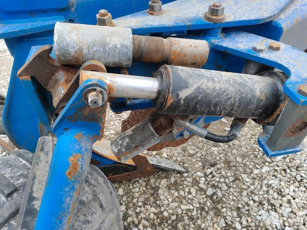 New Holland PH51080H Оборотные плуги