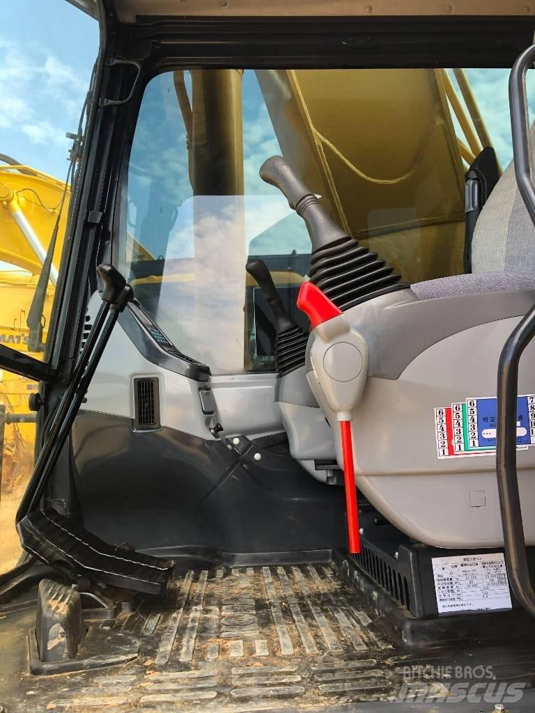 Komatsu 350 Гусеничные экскаваторы