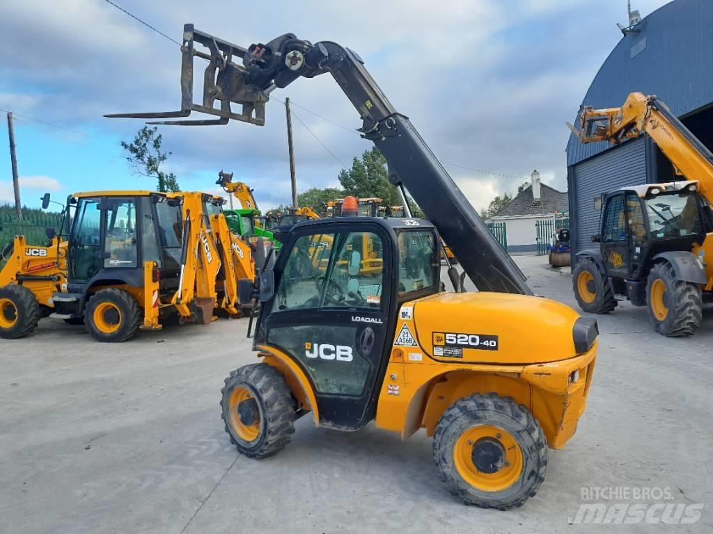 JCB 520-40 Сельскохозяйственные телескопические погрузчики