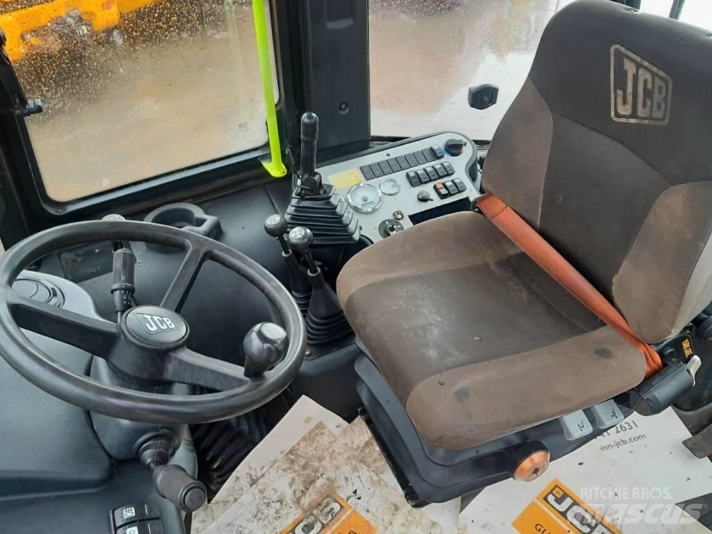 JCB 2 CX Экскаваторы-погрузчики