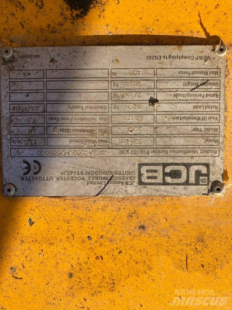 JCB S 2646 E Ножничные подъемники