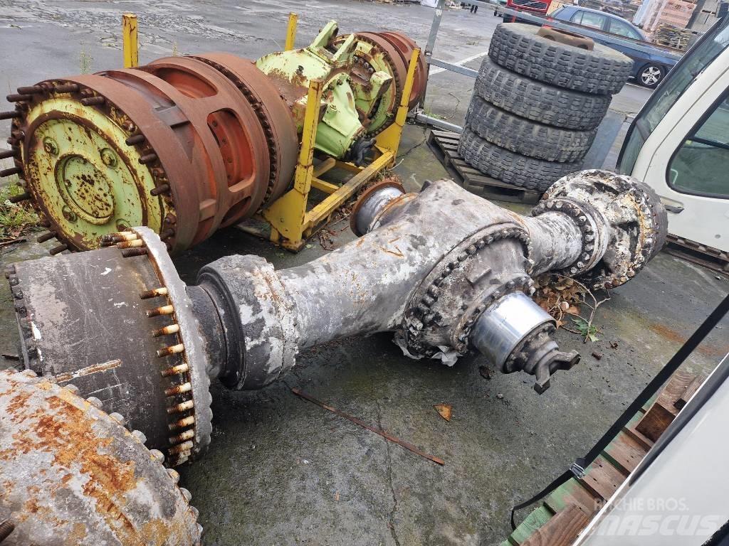 CAT 988 F II Оси