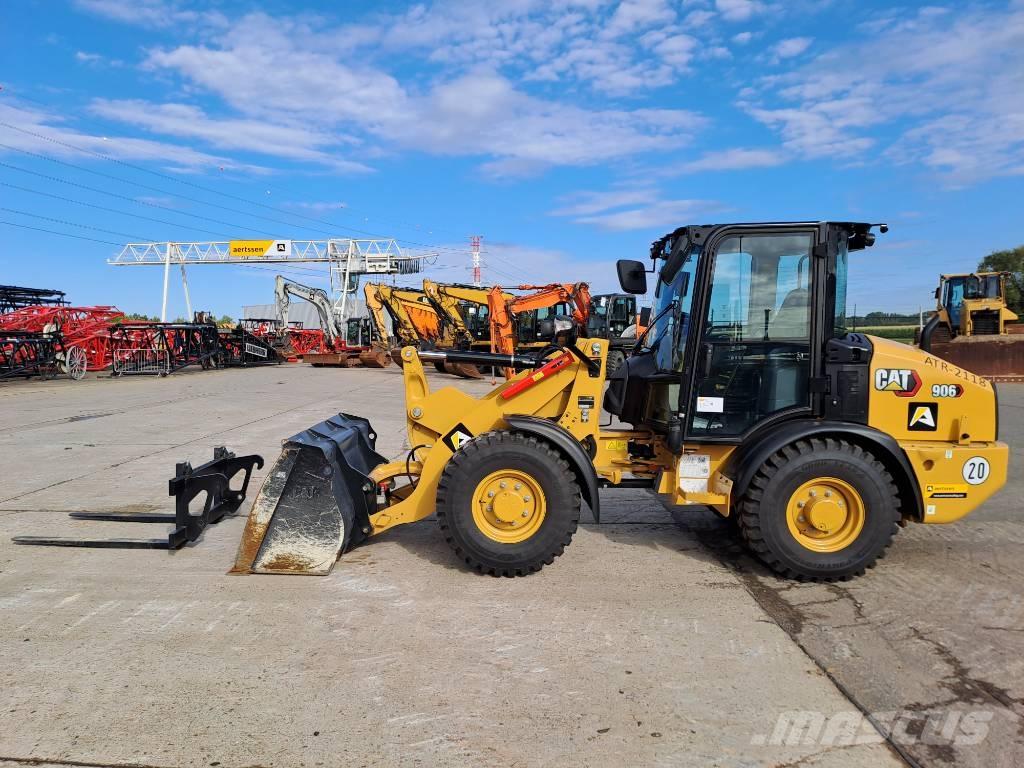 CAT 906 (Bucket+Forks) Фронтальные погрузчики