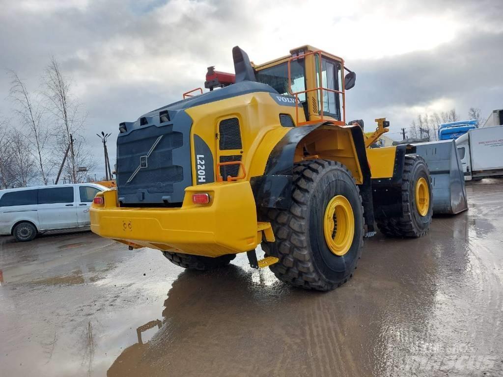 Volvo L 220 H Фронтальные погрузчики
