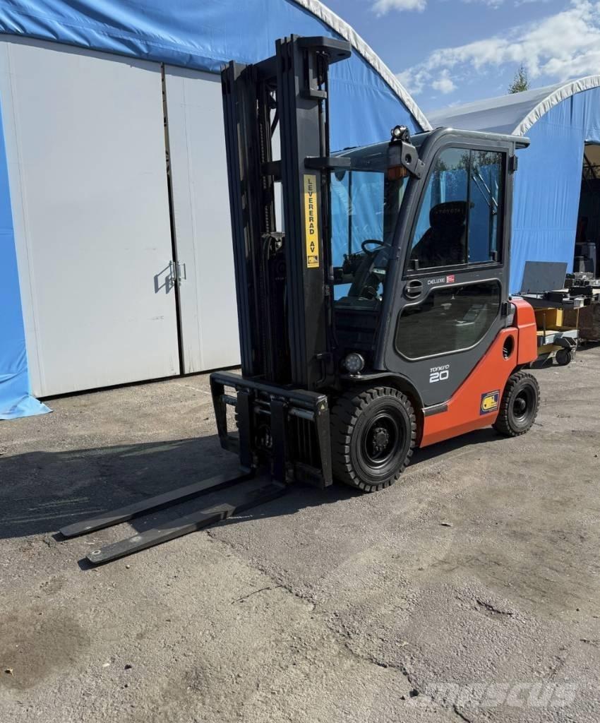 Toyota truck 8 FDF20 Дизельные погрузчики