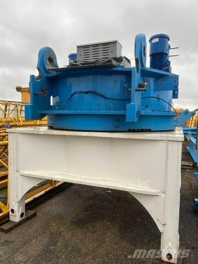 Potain MD560B-M25 Башенные краны