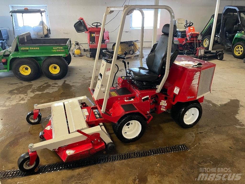 Ventrac 3100 Самоходные газонокосилки