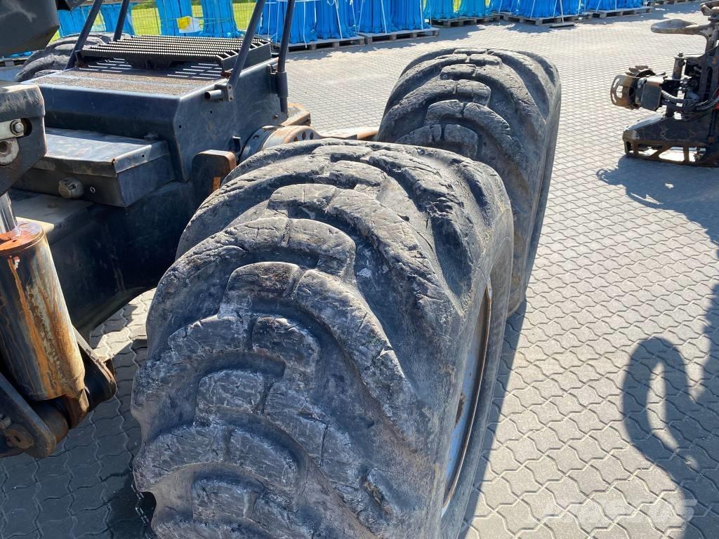 Komatsu 911.5 Харвестеры
