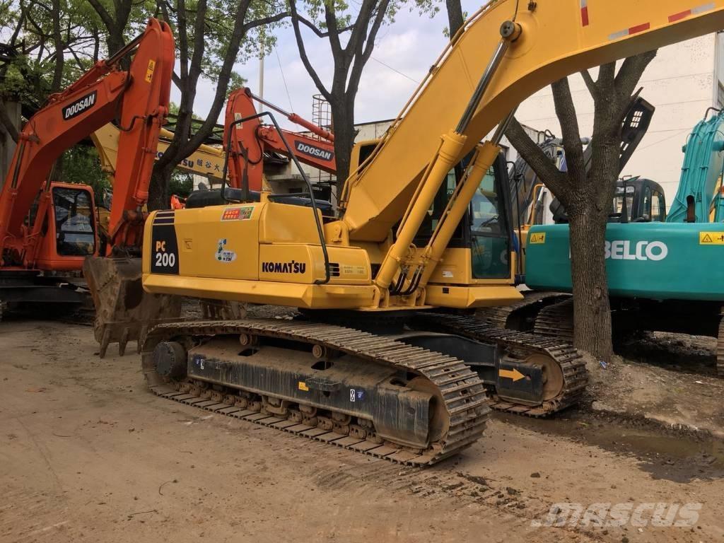 Komatsu PC 200-8 Гусеничные экскаваторы