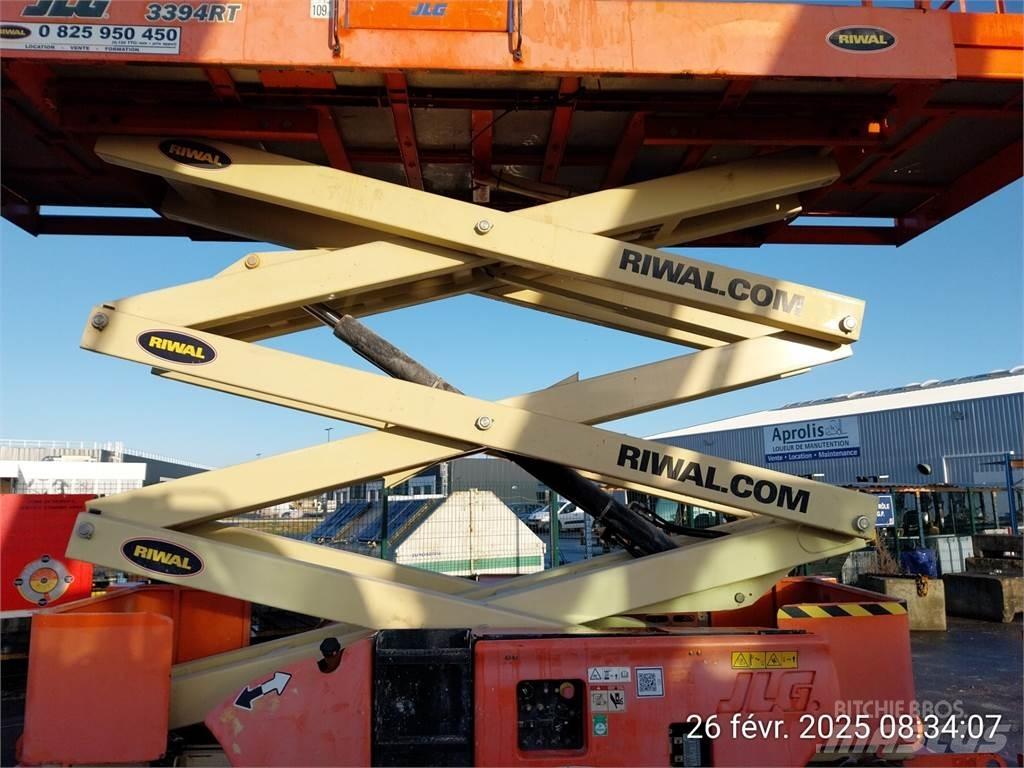 JLG 3394RT Ножничные подъемники