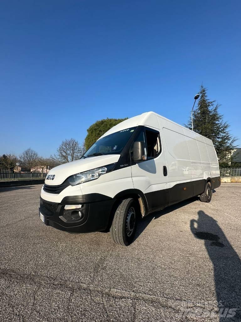 Iveco Daily 35 S16 Изотермический фургон