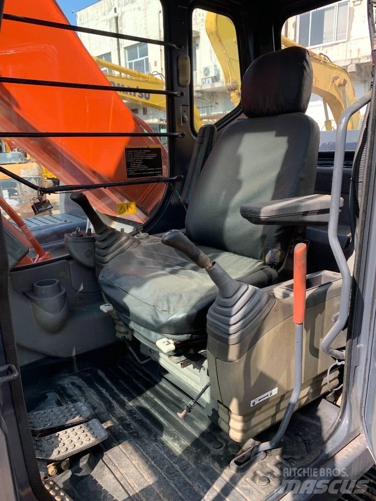 Hitachi Zaxis 240 Гусеничные экскаваторы