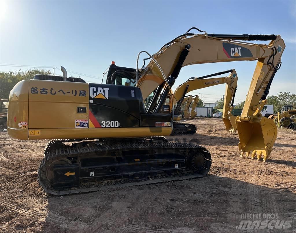 CAT 320 D L Гусеничные экскаваторы