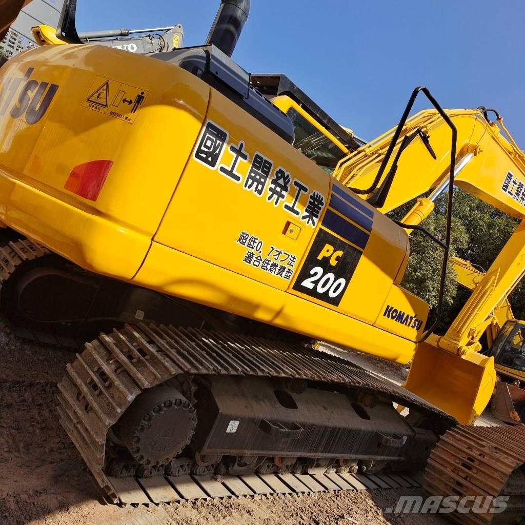 Komatsu PC 200-8 Гусеничные экскаваторы