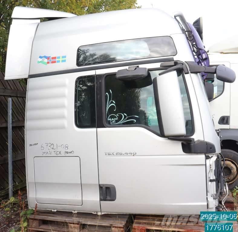 MAN TGX 26.440 Кабины