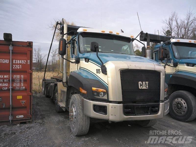 CAT CT 660 Контейнеровозы