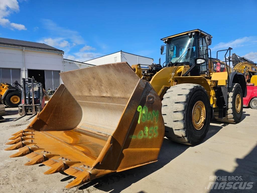 CAT 980M Фронтальные погрузчики