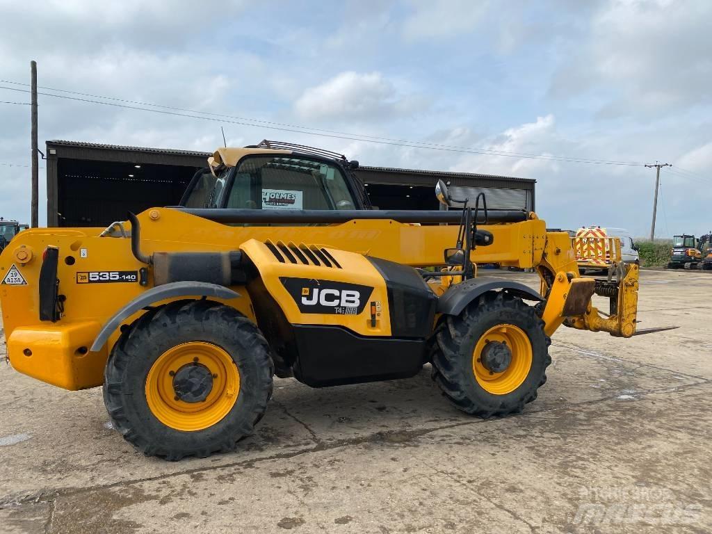 JCB 535-140 Телескопические погрузчики