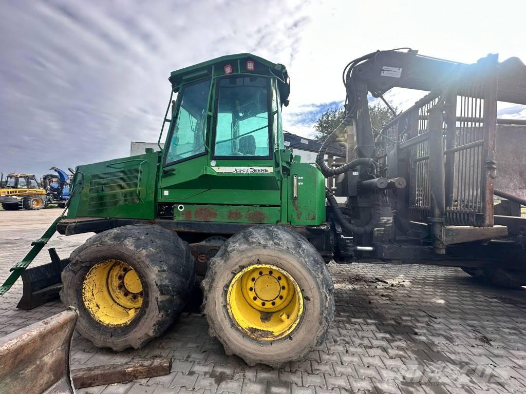 John Deere 1410D Форвардеры