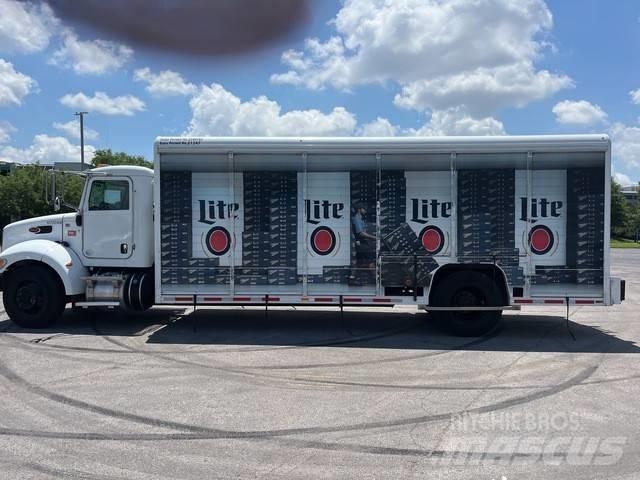 Peterbilt 337 Грузовики для доставки напитков