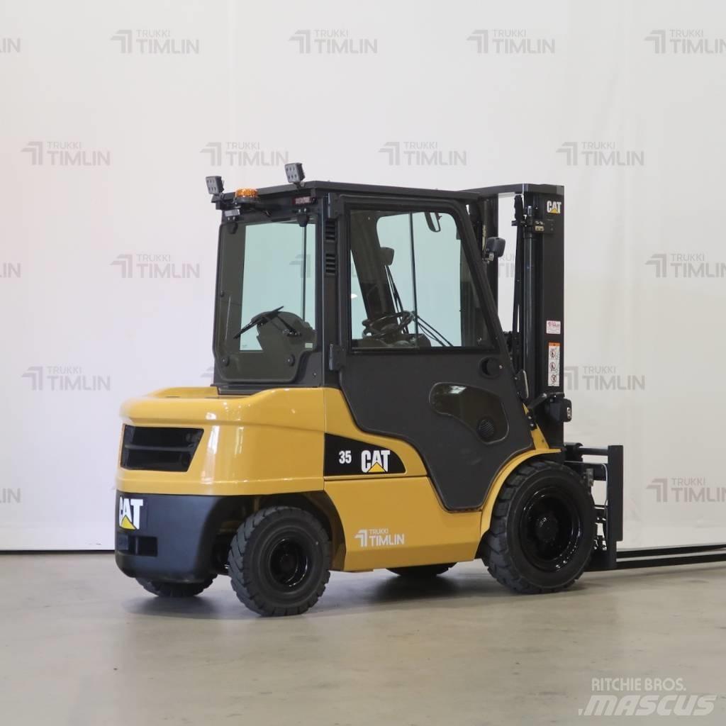 CAT DP35NT Дизельные погрузчики