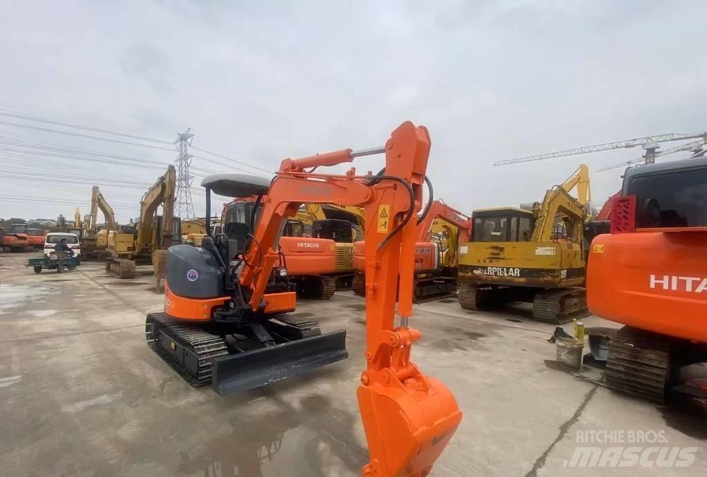 Hitachi 30 Гусеничные экскаваторы