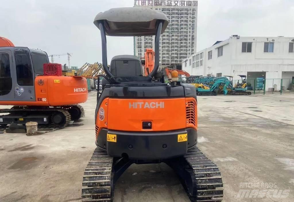 Hitachi 30 Гусеничные экскаваторы