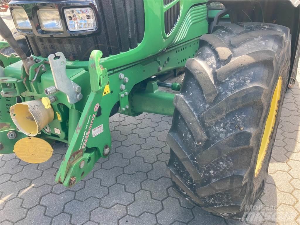John Deere 6630 Трактора