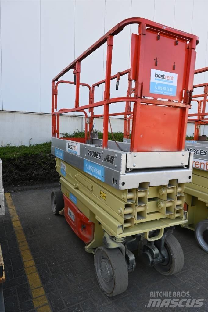 JLG 2030ES Ножничные подъемники