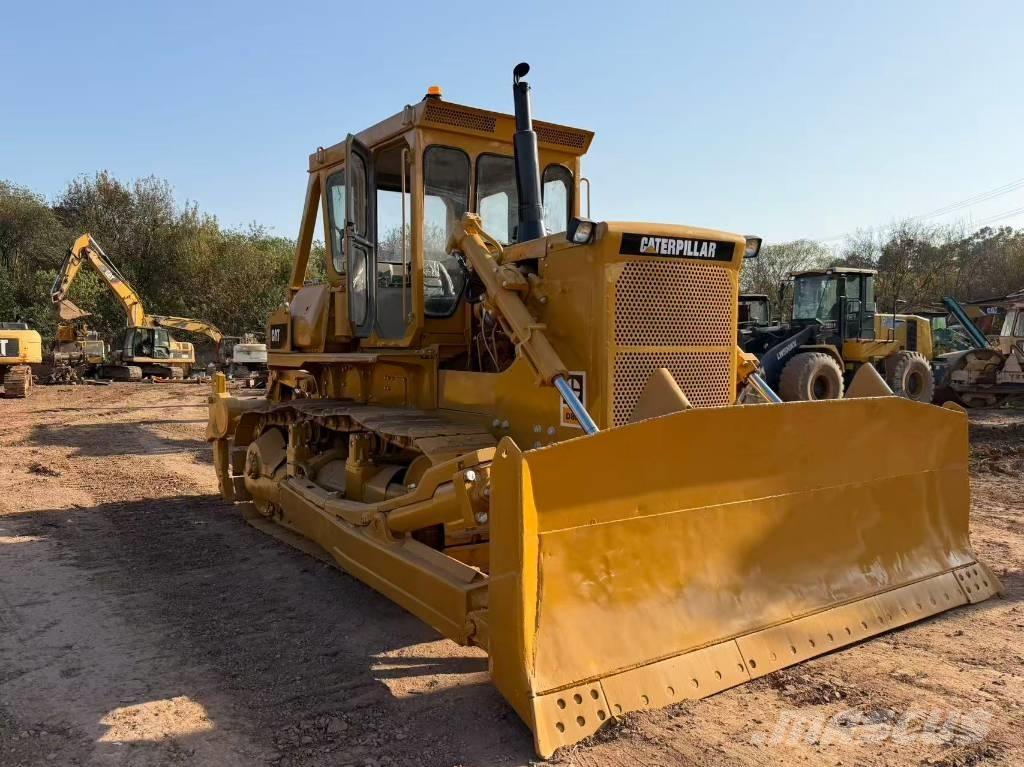 CAT D8K Гусеничные бульдозеры
