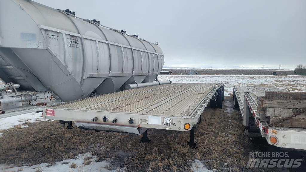 Reitnouer 48' Flatbed Прицепы-платформы/боковая разгрузка