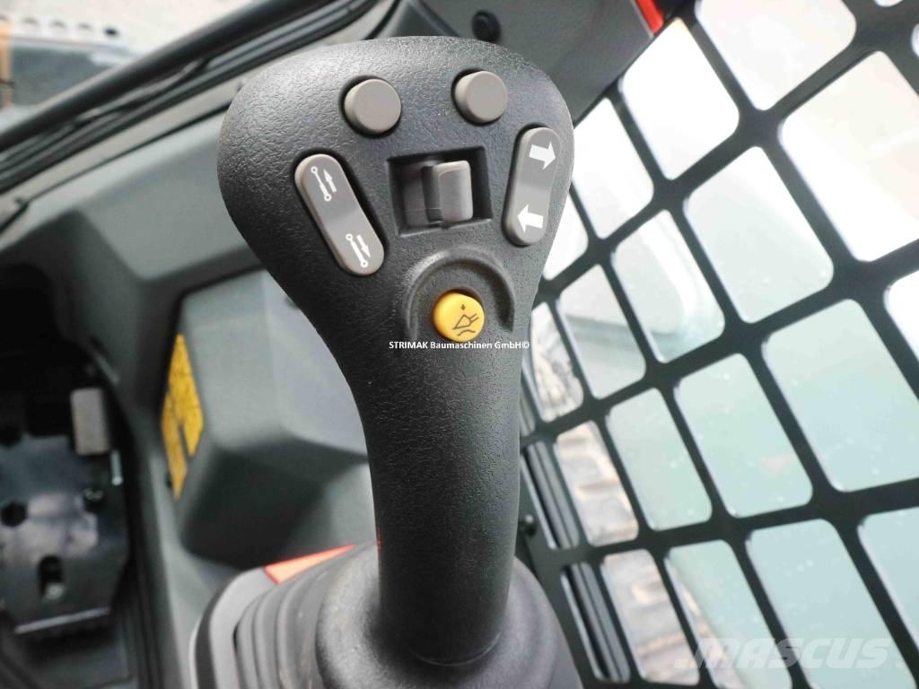 Bobcat T 76 Гусеничные фронтальные погрузчики