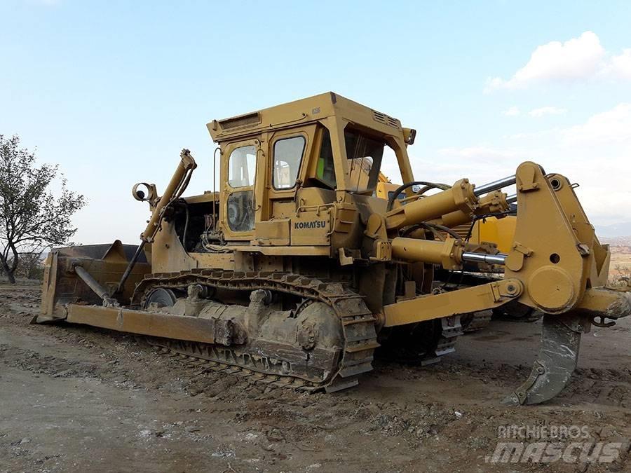 Komatsu D 155 A-1 Гусеничные бульдозеры