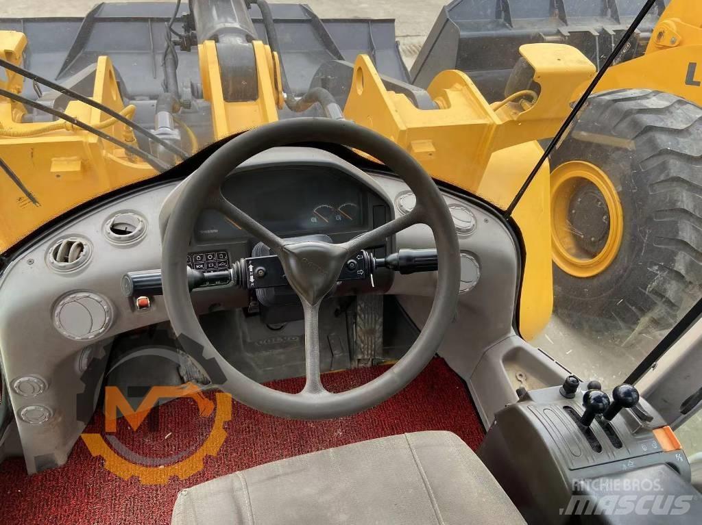 Volvo L 105 Фронтальные погрузчики