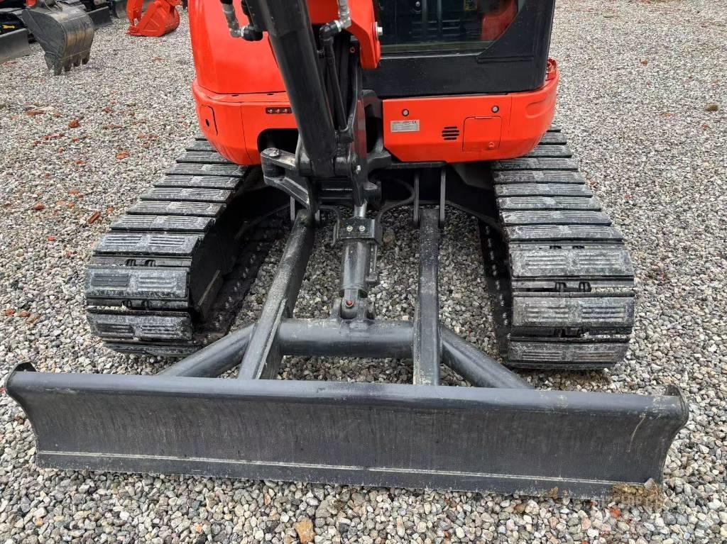 Kubota U 40-4 Мини-экскаваторы