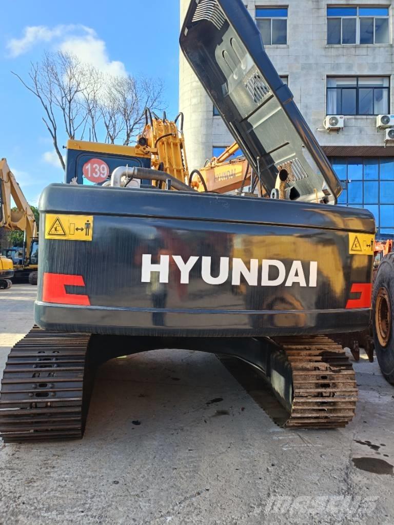 Hyundai R220LC-9S Гусеничные экскаваторы