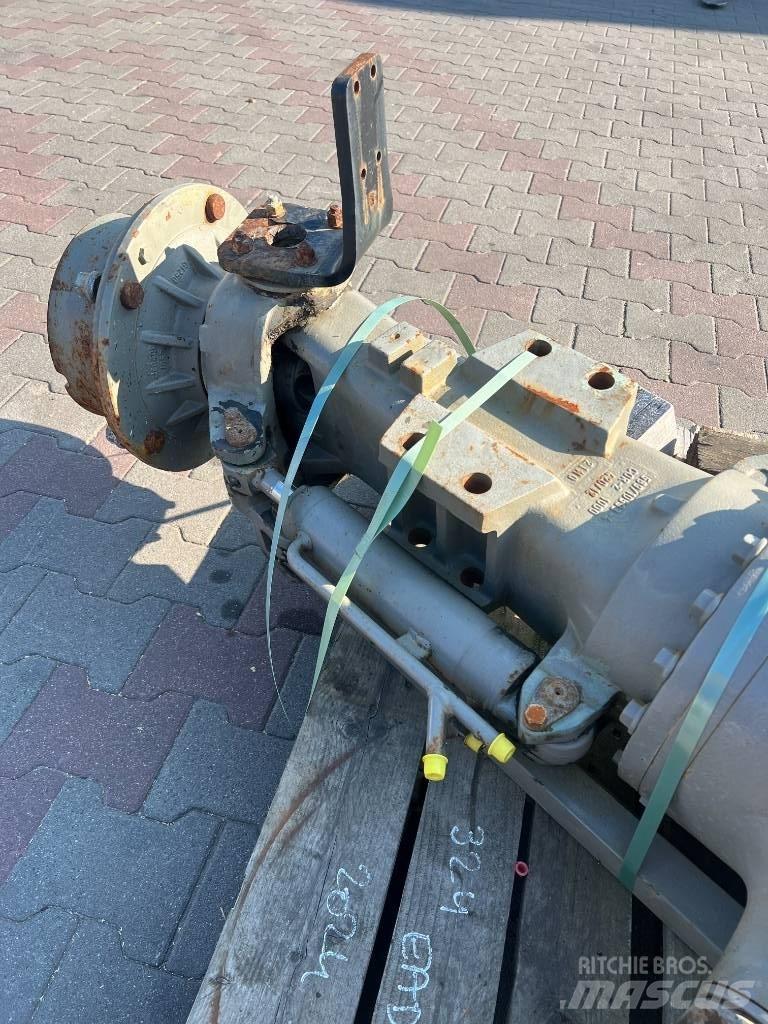 JCB 535-140 Оси