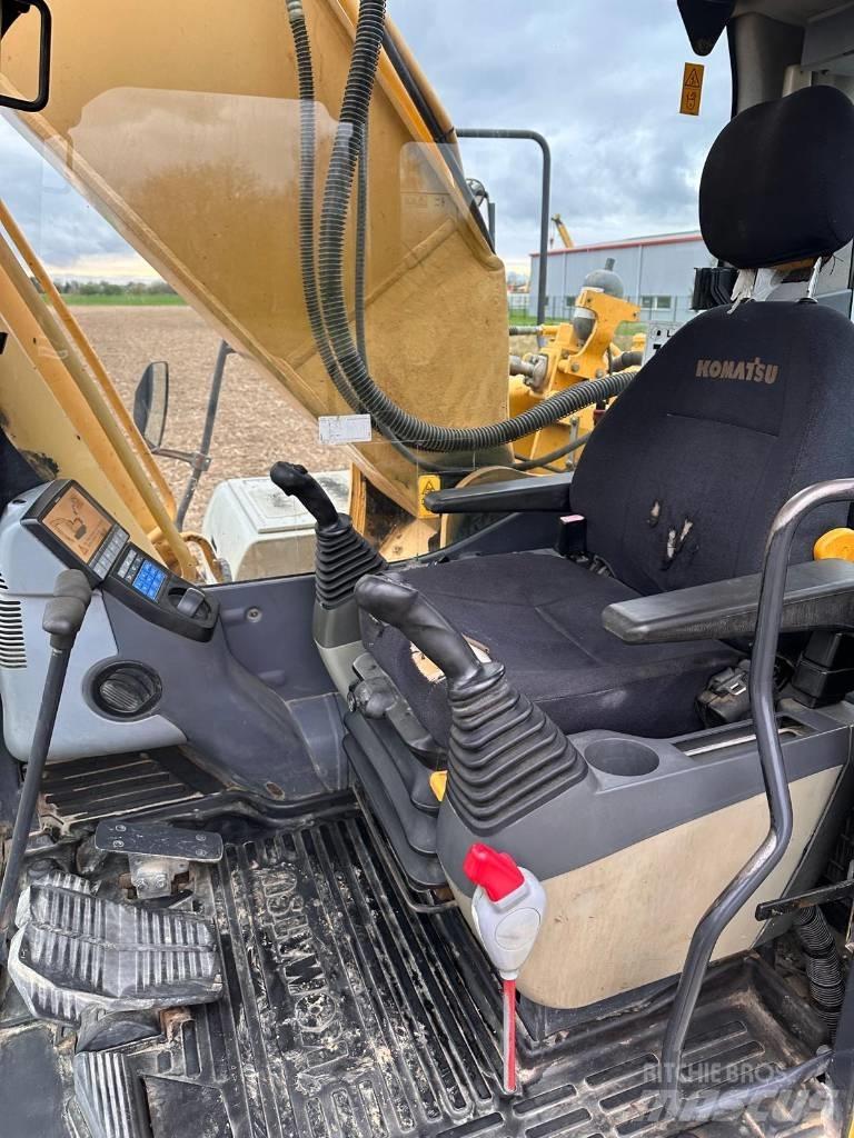 Komatsu PC 240 NLC-8 Гусеничные экскаваторы