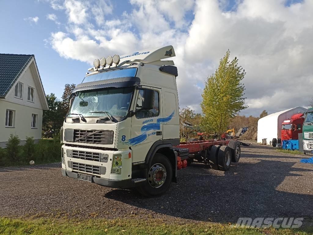 Volvo FM 440 Шасси с кабиной