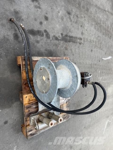 Woma USED WINCH Комплектующие и запасные части для бурильных установок