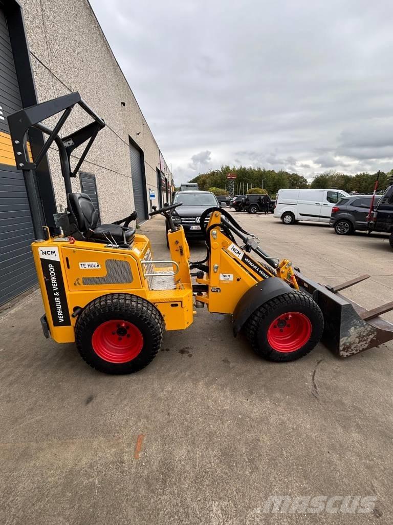 Knikmops KM 130 Фронтальные погрузчики