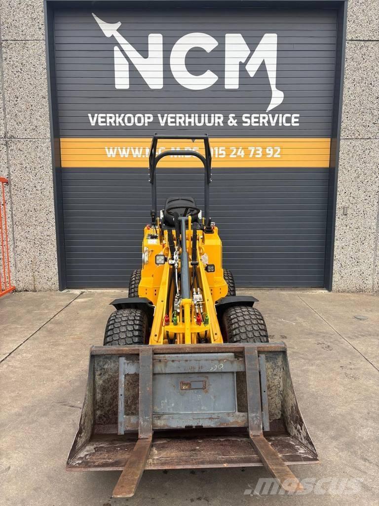 Knikmops KM 130 Фронтальные погрузчики