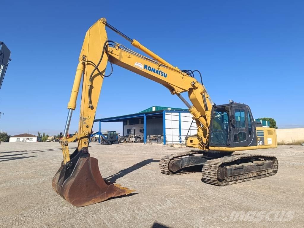 Komatsu PC 240 NLC Гусеничные экскаваторы