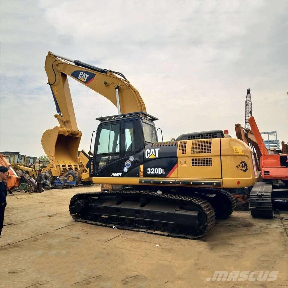 CAT 320D Гусеничные экскаваторы