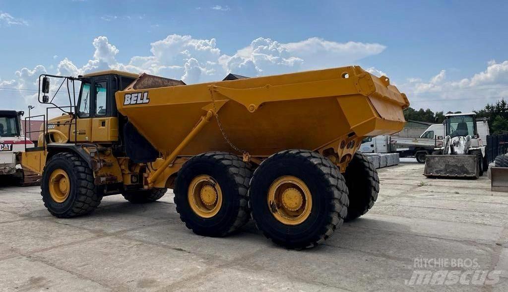 Bell B 30 D Шарнирно-сочленённые самосвалы