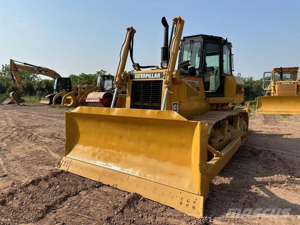 CAT D 6 G Гусеничные бульдозеры