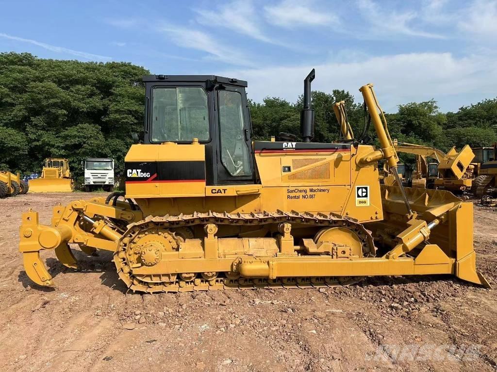 CAT D 6 G Гусеничные бульдозеры