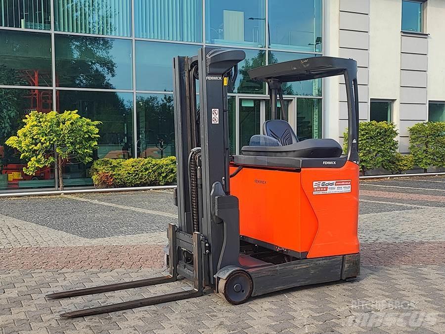 Linde R20B-01 4-x ходовые ричтраки