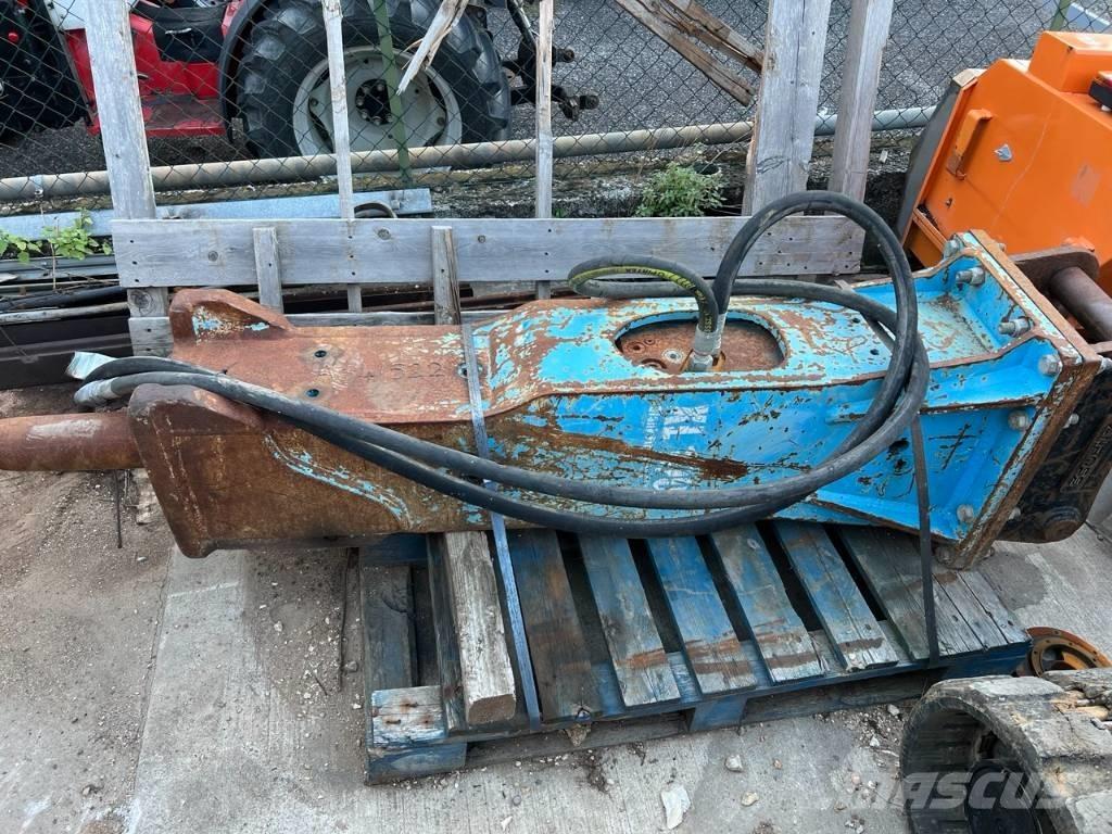 Montabert XL 1000 Гидромолоты